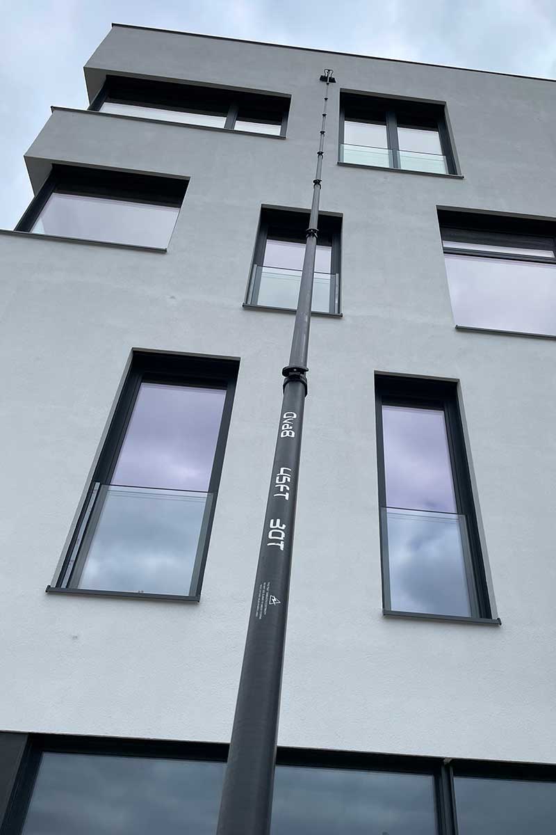 Mycie okien tyczką, Opole