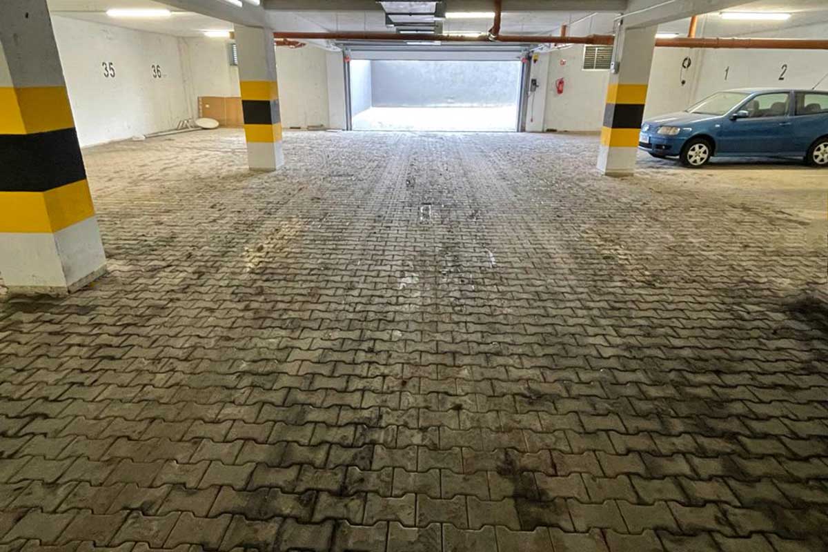 Mycie parkingów podziemnych (przed myciem), Opole
